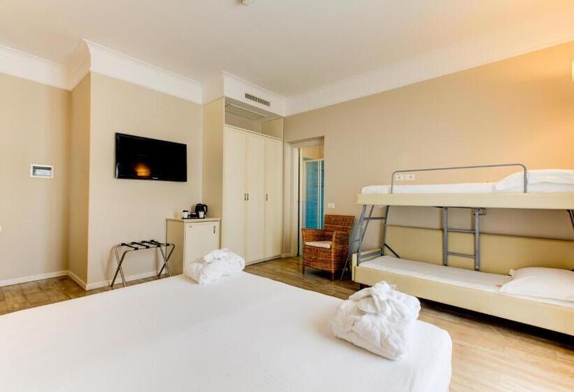 Quarto Deluxe com Terraço, Beyou Hotel Villa Rosa