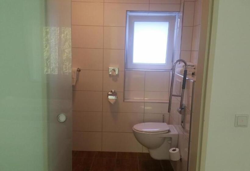 Номер Стандарт, Cityhotel Ahlen Garni