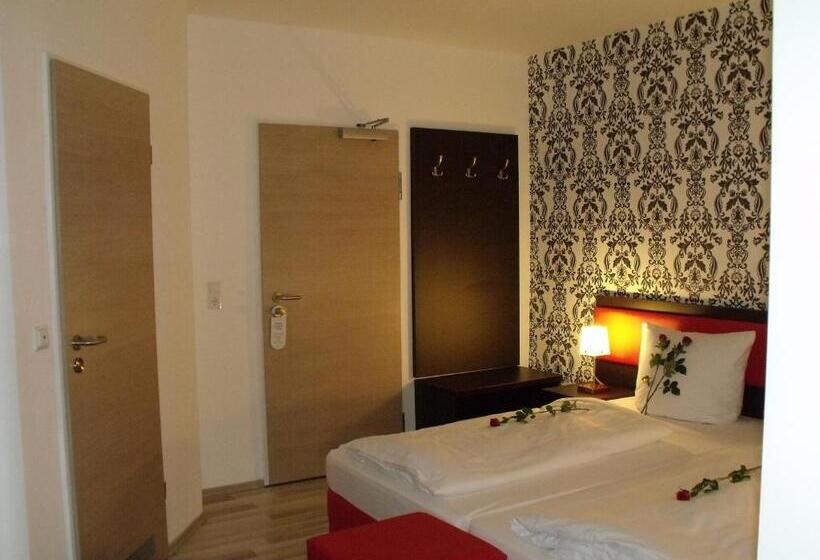 Номер Стандарт Трехместный, Cityhotel Ahlen Garni