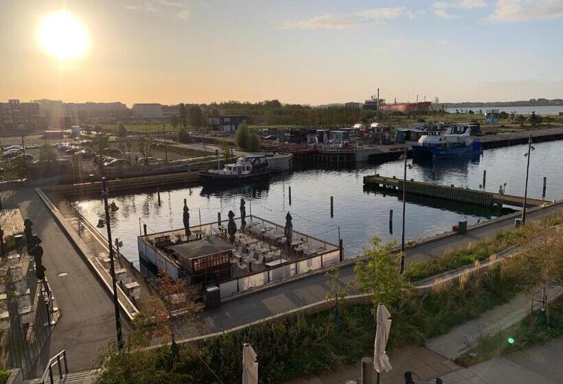 Студия Стандарт Вид на Море, Gammel Havn