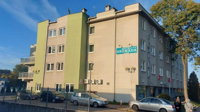 اتاق راحتی, Gromada Radom Centrum