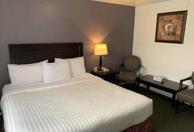 Стандартный Номер Кровать Кинг, Lake Country Inn