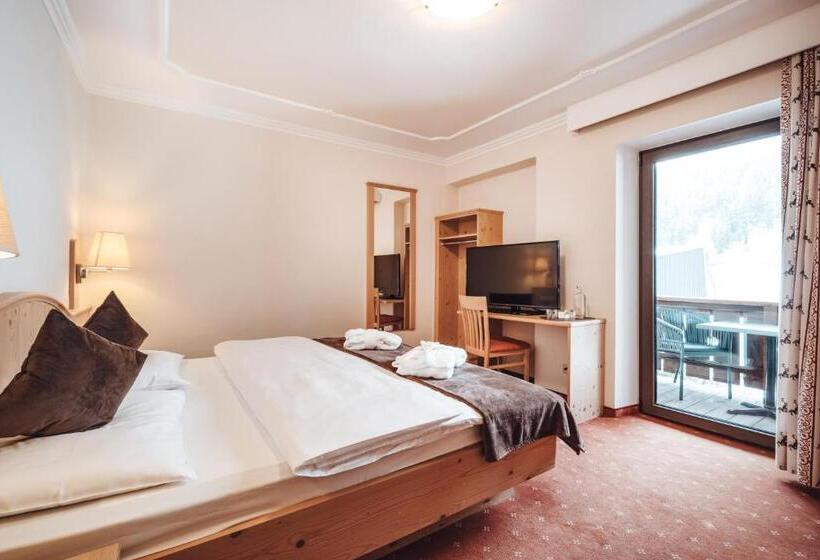 Номер Economy, Das Berghotel   Plan De Gralba