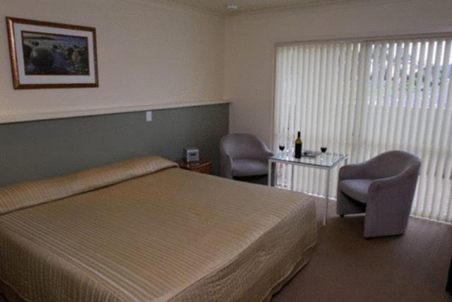 Студио Executive, Shortland Court Motel