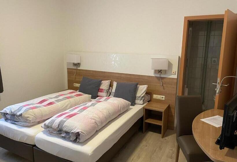 Номер Стандарт, Landgasthof Zum Seehof