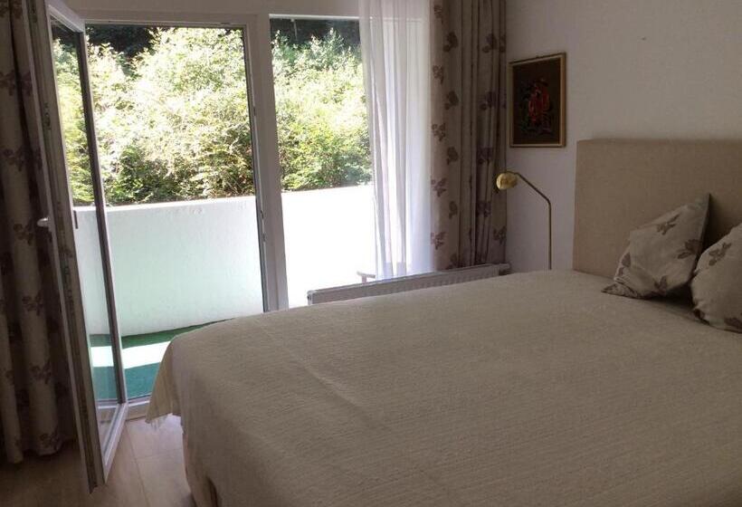 庭の見える１ベッドルームアパートメント, Kurhaus Apartment King Size Bett 180x200