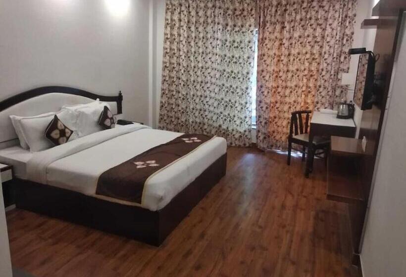 Номер Deluxe, Shivalik Hills Mussoorie