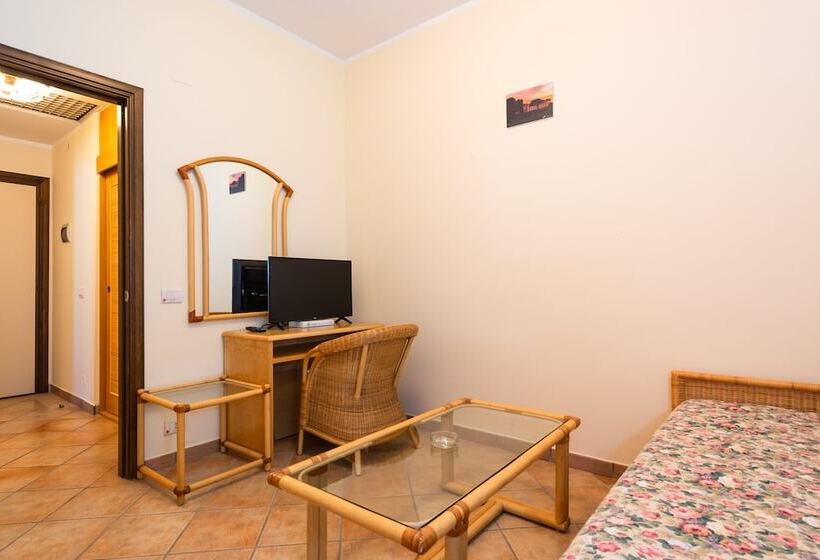 Полулюкс, Il Ceppo