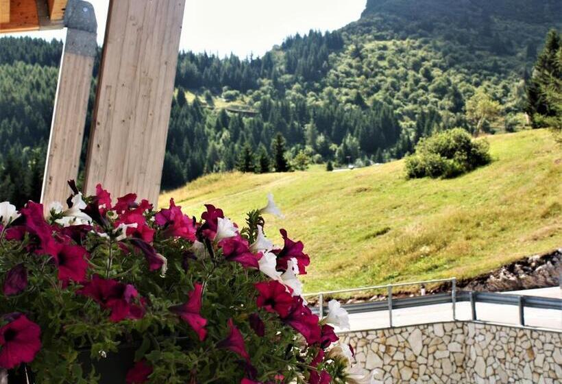 اتاق استاندارد سه نفره, Le Blanc Hotel & Spa