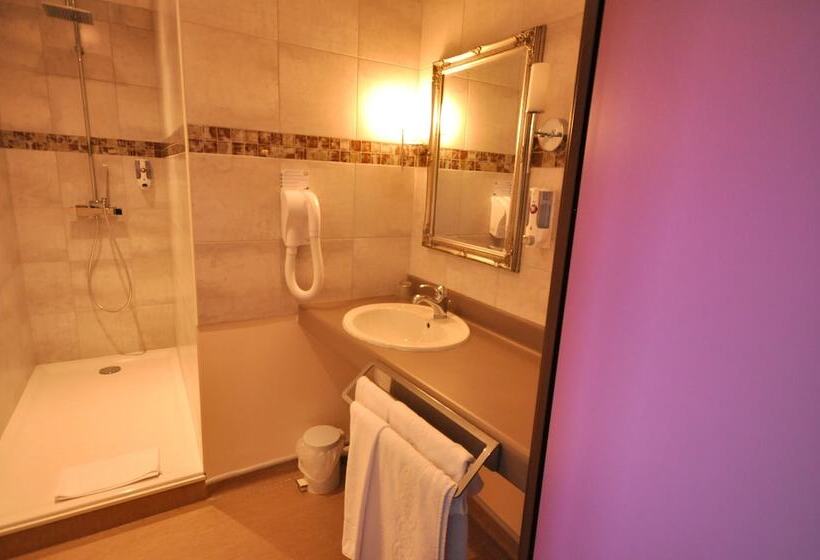 Номер Superior, The Originals City, Hôtel Alexia, La Souterraine