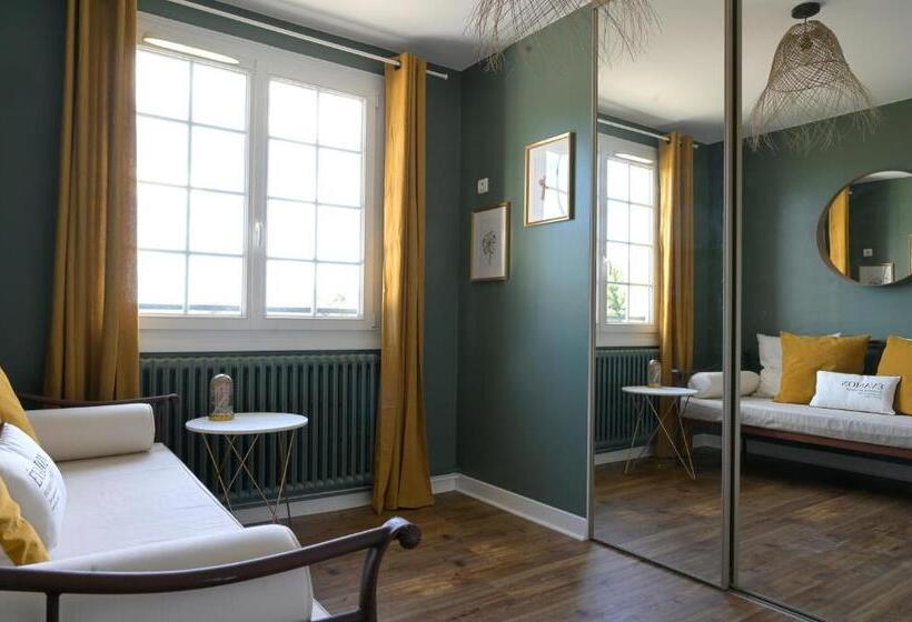 Полулюкс, Le Relais Du Teulet