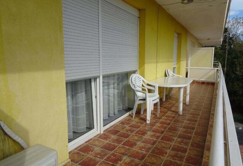آپارتمان 1 خوابه با بالکن, Club Onix Apartments