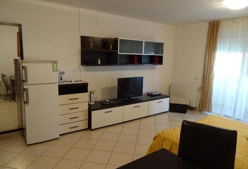 آپارتمان 1 خوابه با بالکن, Club Onix Apartments