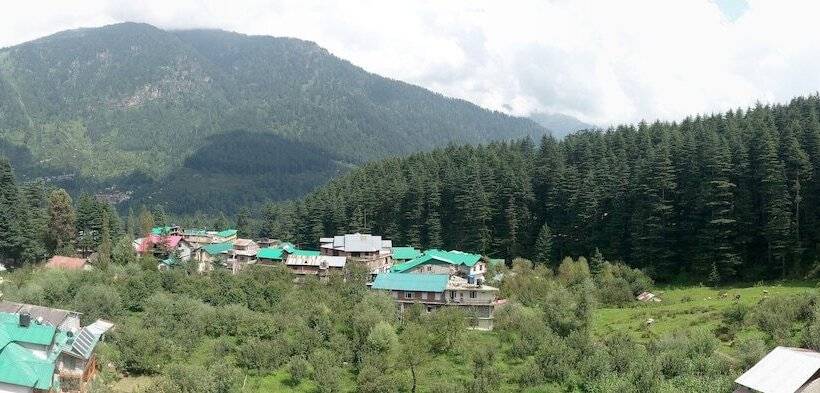 프레지덴셜 스위트, The Orchard Greens Resort   A Centrally Heated Property