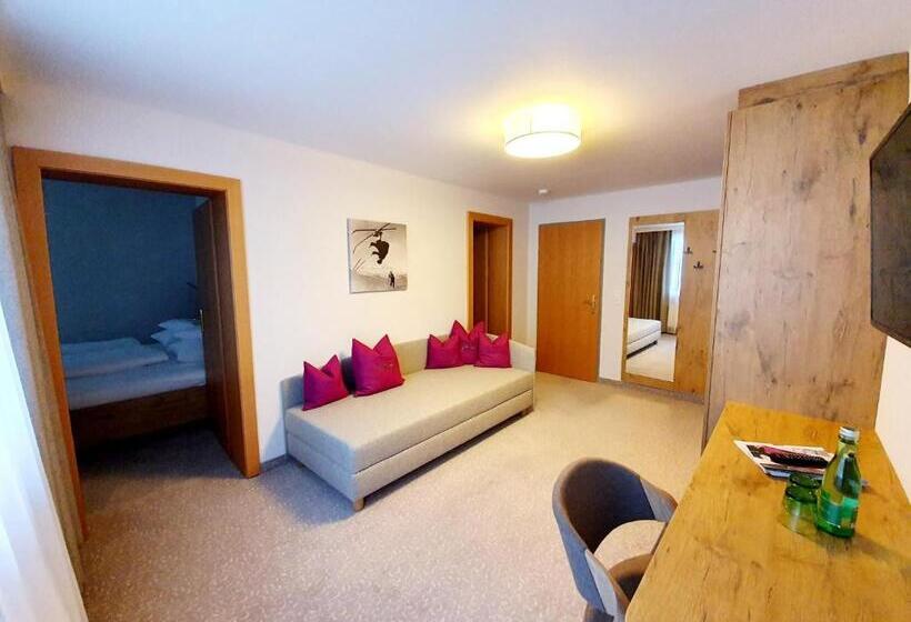 패밀리 스위트, Austria Alpinhotel Ski In Ski Out An Der Edelweissbahn
