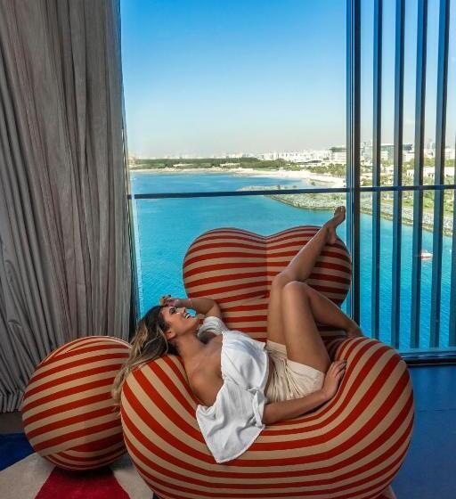 Номер Deluxe Кровать Кинг, Hyatt Centric Jumeirah Dubai