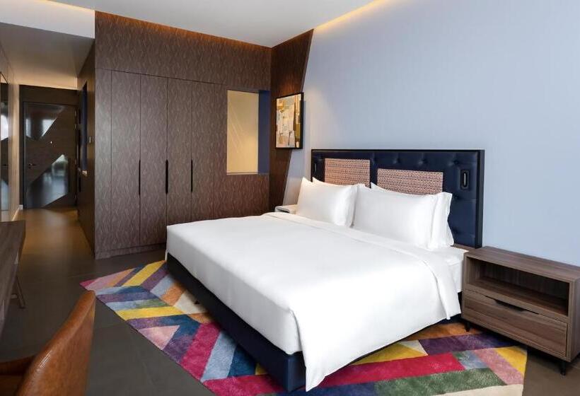 Стандартный Номер Кровать Кинг, Hyatt Centric Jumeirah Dubai