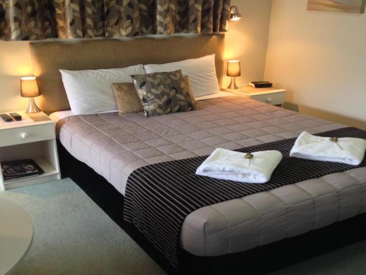 Студия Стандарт, Aalton Motel