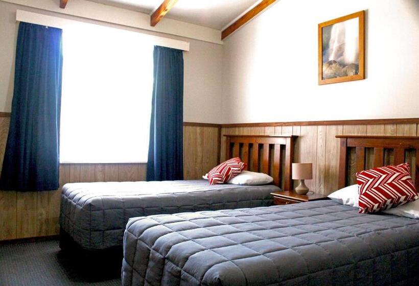 １ベッドルームアパートメント, Fairy Springs Motel