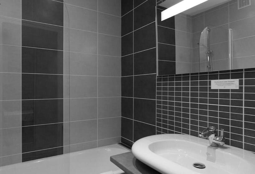Номер Стандарт, Logis Hôtel Et Spa Chez Camillou