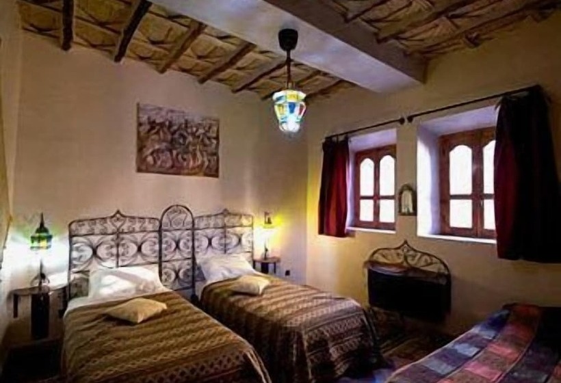 디럭스 트리플 룸, Sawadi Ecolodge