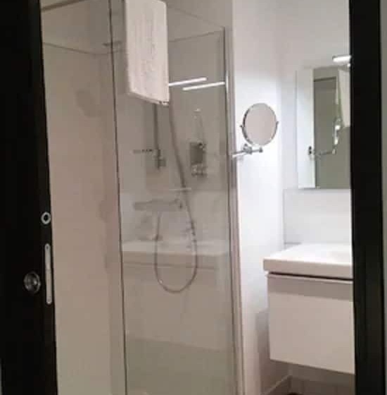 Номер Стандарт, The Originals Boutique, Hôtel La Villa Marine, Le Tréport