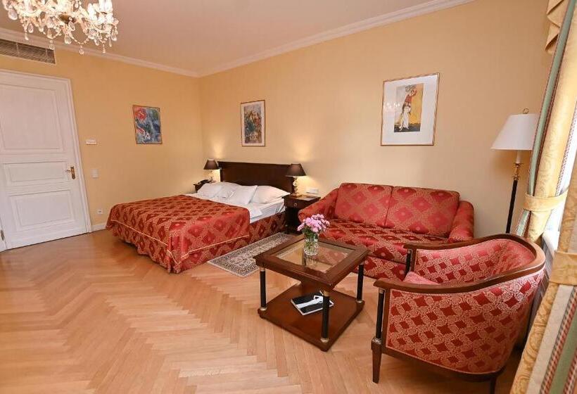 Номер Superior, Castle Hotel Grof Degenfeld Superior