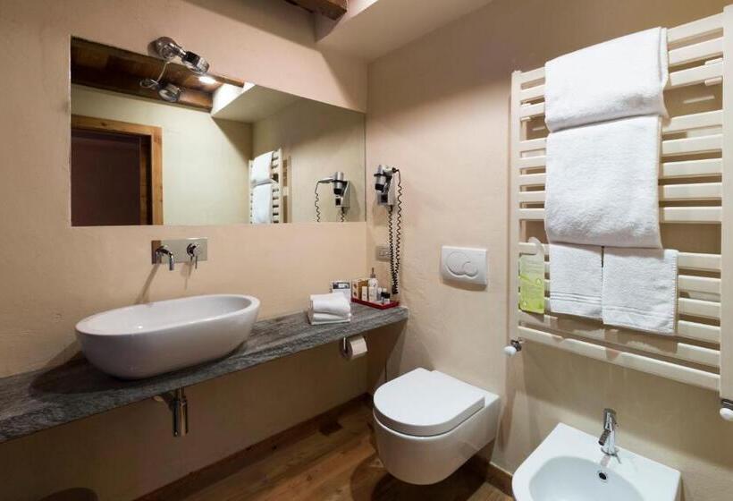 سوییت جونیور, Chalet Eden Eco Hotel, Restaurant & Wellness