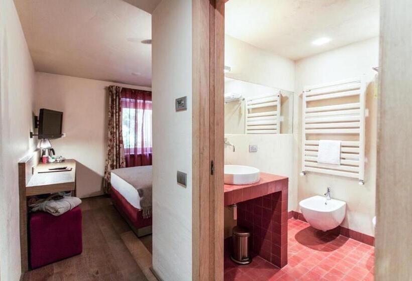 اتاق استاندارد یک نفره, Chalet Eden Eco Hotel, Restaurant & Wellness