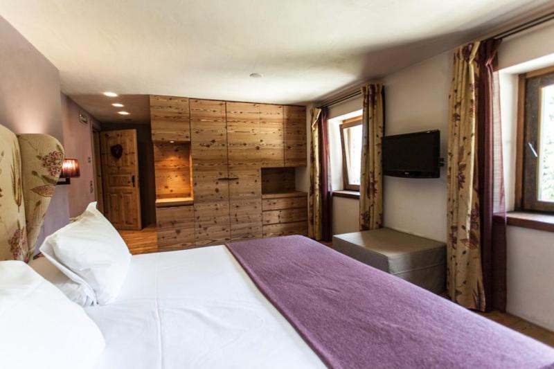 اتاق لوکس, Chalet Eden Eco Hotel, Restaurant & Wellness