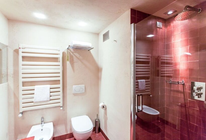 اتاق استاندارد یک نفره, Chalet Eden Eco Hotel, Restaurant & Wellness