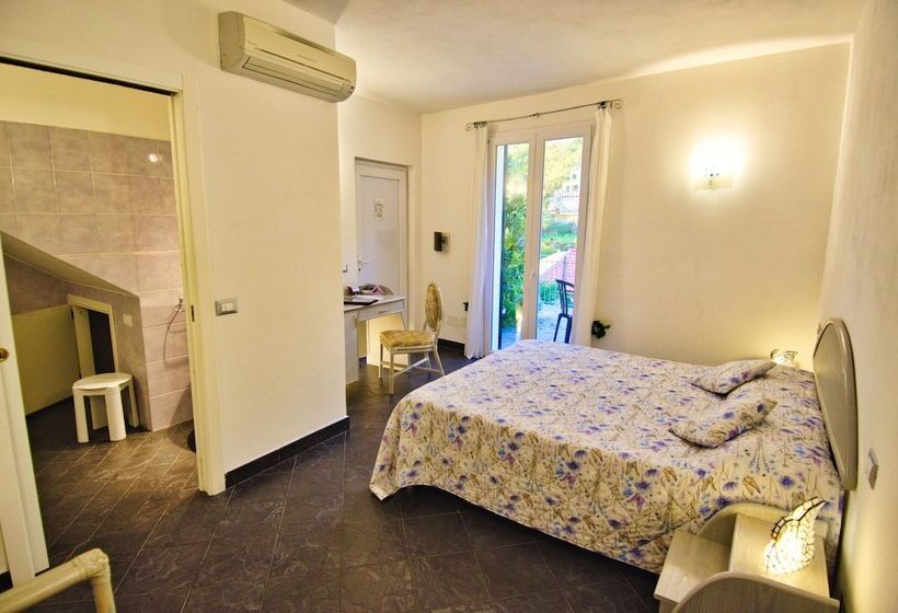 Номер Стандарт с Террасой, Cinqueterre Residence