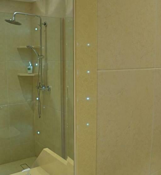 Номер Стандарт Индивидуальный, Four Seasons Hotel & Leisure Club