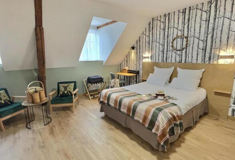 Номер Стандарт Трехместный, Logis Hôtel Du Cygne