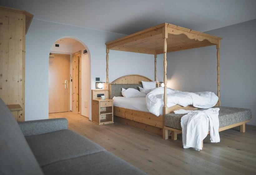 Номер Стандарт, Kronplatz Resort Berghotel Zirm