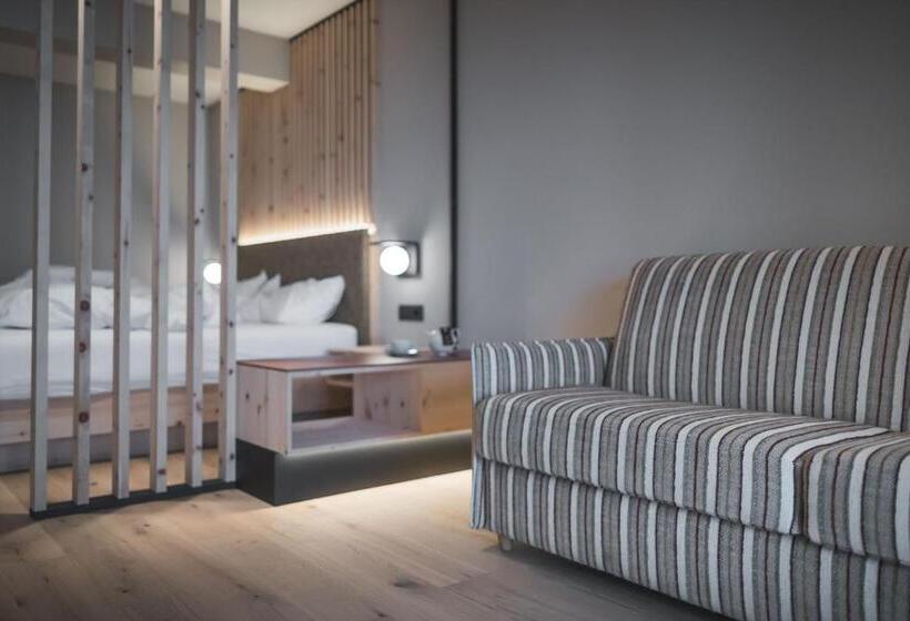 Номер Стандарт Вид на Горы, Kronplatz Resort Berghotel Zirm
