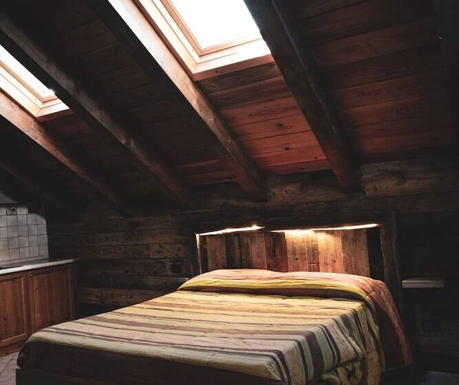 스탠다드 스튜디오, Chalet Della Guida