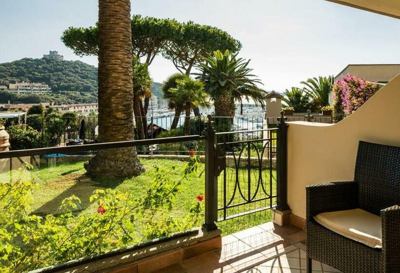 Номер Deluxe, Cala Del Porto Punta Ala