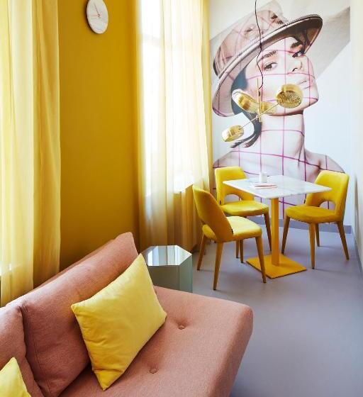 Студия Стандарт, Design Hotel Modez