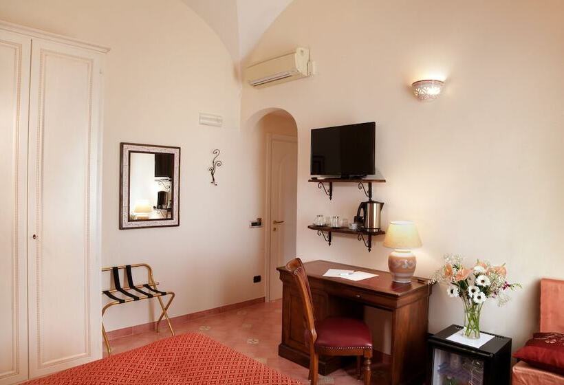 スーペリアールーム, Albergo L Antico Convitto