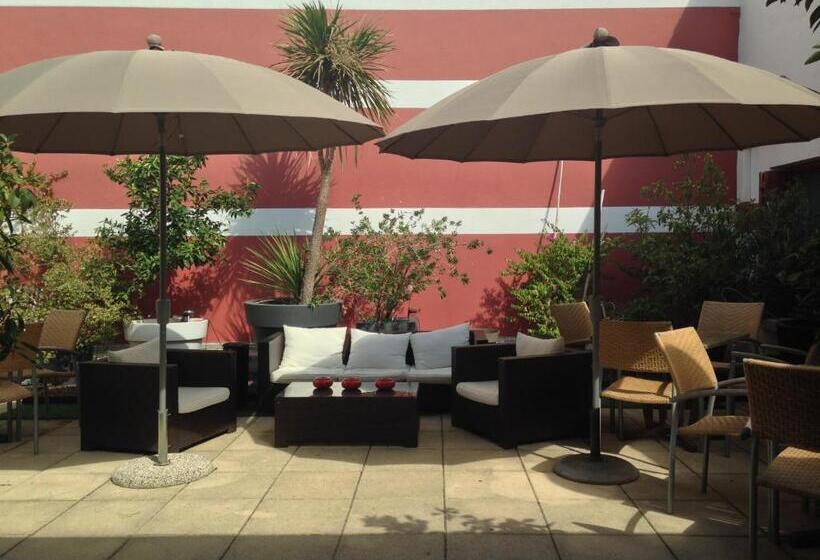 舒适三人间, Cote Patio