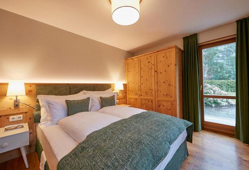 Люкс, Goldene Rose Karthaus A Member Of Small Luxury Hotels Of The World