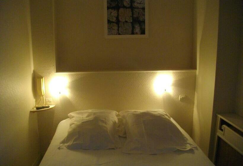 Номер Стандарт, Hôtel Pacific