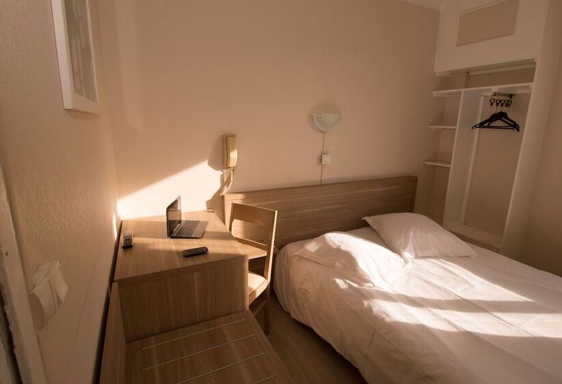 Номер Стандарт, Hôtel Pacific