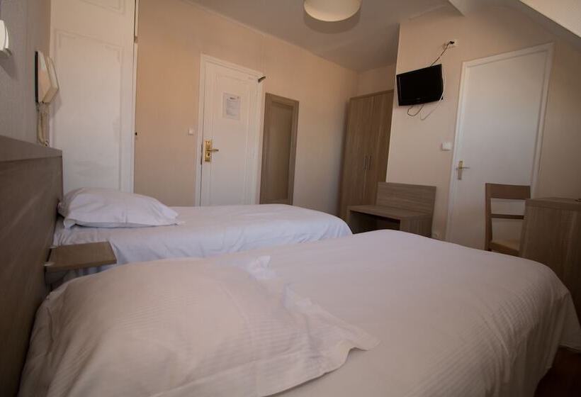 Номер Стандарт Трехместный, Hôtel Pacific