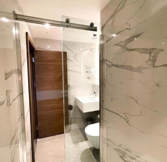 Номер Deluxe, Merit Kensington
