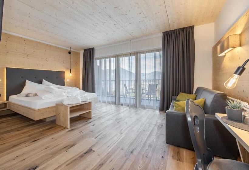 Номер Deluxe с Балконом, Torgglerhof