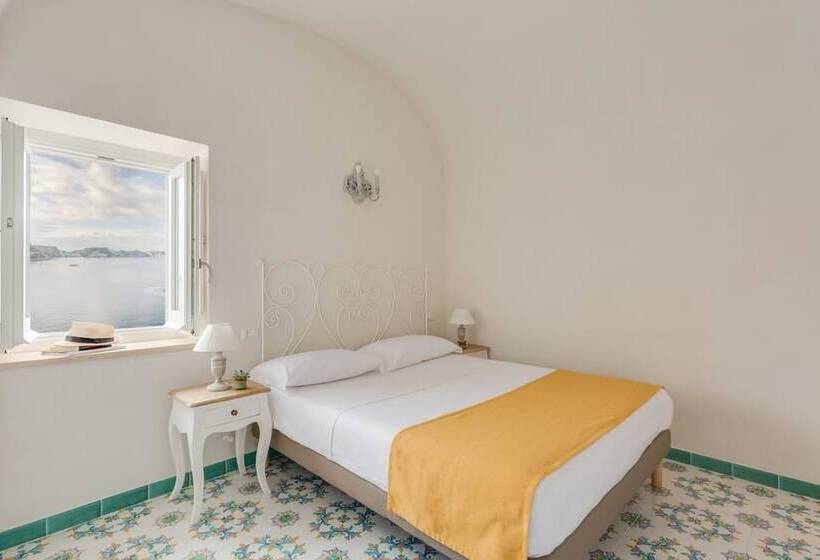 Triple Room Sea View, Torre Dei Borboni