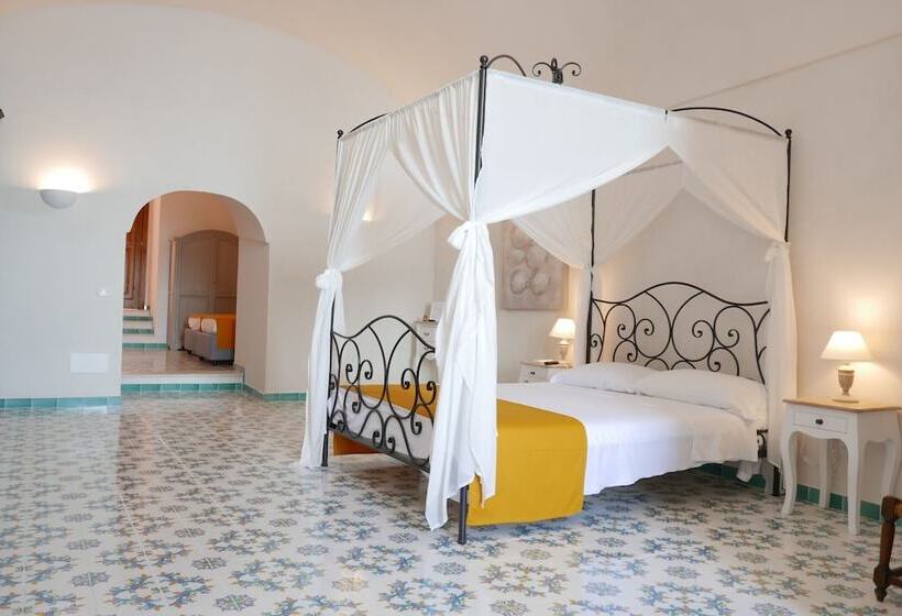 Family Suite, Torre Dei Borboni