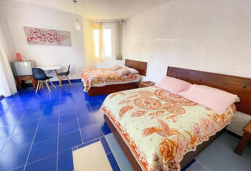 Quarto Triplo Comfort, Allende
